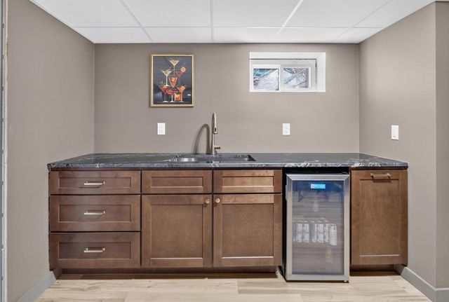 91 Carlisle Road, Westford, MA 01886