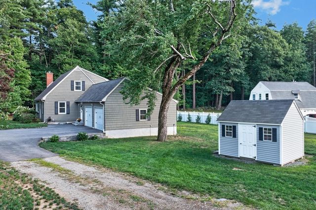 91 Carlisle Road, Westford, MA 01886