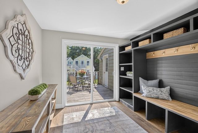 91 Carlisle Road, Westford, MA 01886