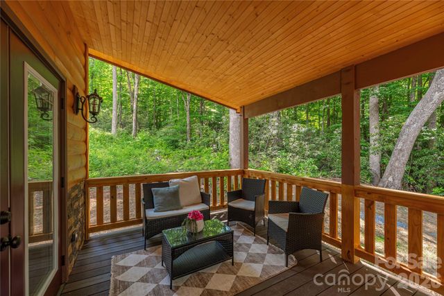 484 Twinbrook Lane, Maggie Valley, NC 28751