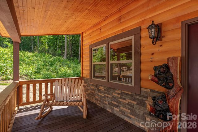 484 Twinbrook Lane, Maggie Valley, NC 28751