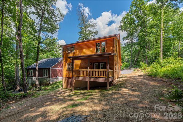 484 Twinbrook Lane, Maggie Valley, NC 28751