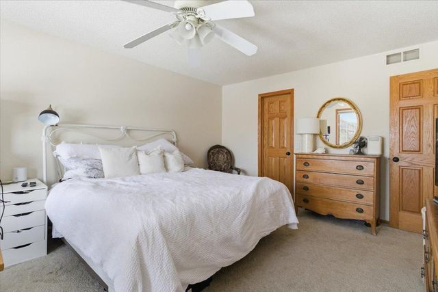 8925 Belvedere Drive, Eden Prairie, MN 55347