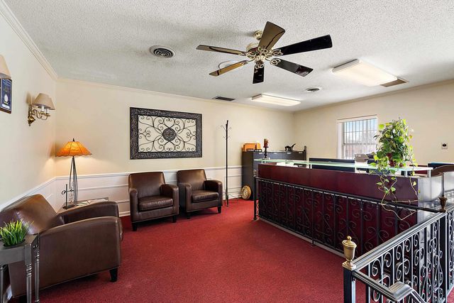 22815 Kelly Road, Eastpointe, MI 48021
