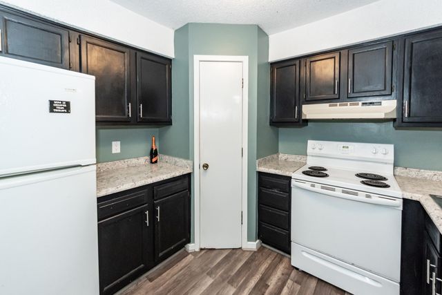2605 Hidden Cove Drive, Moncks Corner, SC 29461