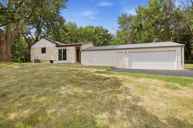 6399 Lake Sarah Heights Drive, Rockford, MN 55373