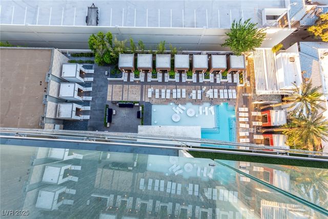 4381 West Flamingo Road 18320, Las Vegas, NV 89103