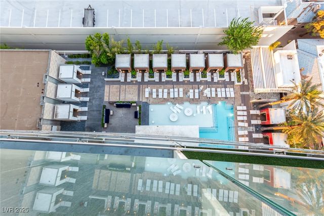 4381 West Flamingo Road 18320, Las Vegas, NV 89103