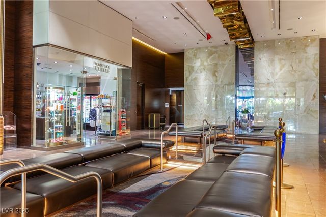 4381 West Flamingo Road 18320, Las Vegas, NV 89103