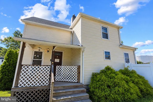 1 QUEEN ST, Paulsboro, NJ 08066
