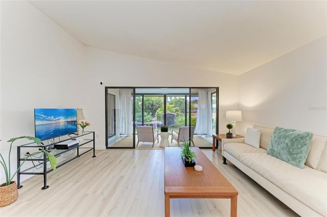 6688 SCHOONER BAY CIRCLE 6688, Sarasota, FL 34231