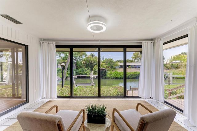 6688 SCHOONER BAY CIRCLE 6688, Sarasota, FL 34231