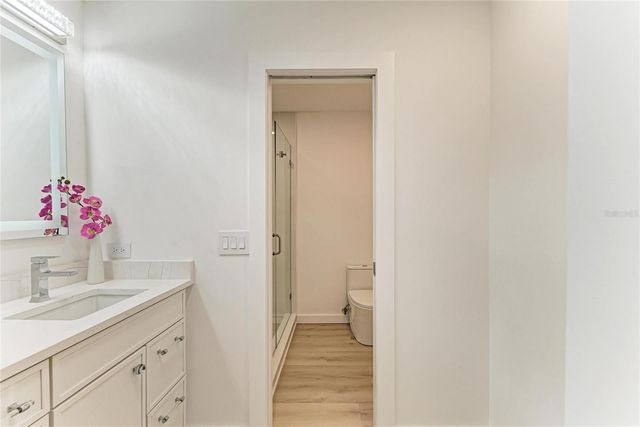 6688 SCHOONER BAY CIRCLE 6688, Sarasota, FL 34231