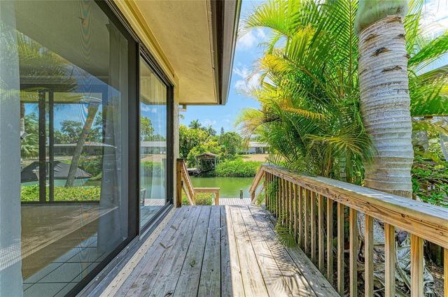 6688 SCHOONER BAY CIRCLE 6688, Sarasota, FL 34231