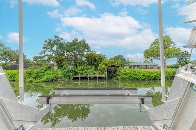 6688 SCHOONER BAY CIRCLE 6688, Sarasota, FL 34231