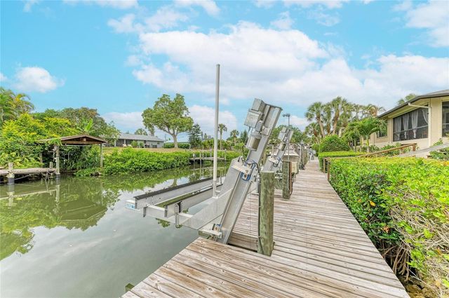 6688 SCHOONER BAY CIRCLE 6688, Sarasota, FL 34231