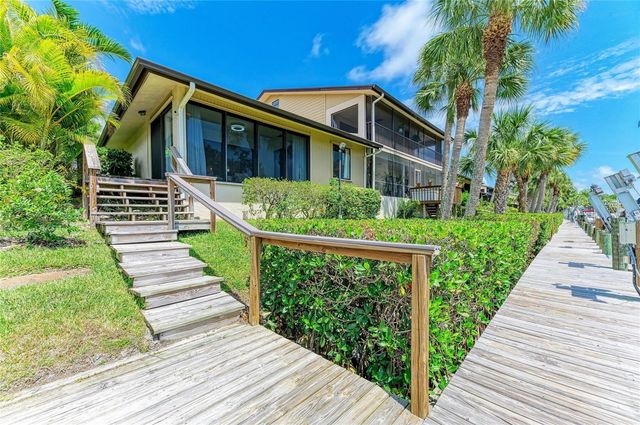 6688 SCHOONER BAY CIRCLE 6688, Sarasota, FL 34231