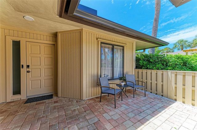 6688 SCHOONER BAY CIRCLE 6688, Sarasota, FL 34231