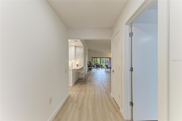 6688 SCHOONER BAY CIRCLE 6688, Sarasota, FL 34231