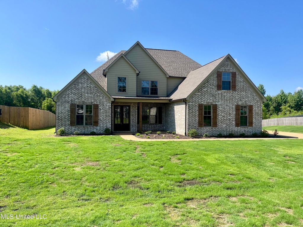 4789 Bakers Trail East, Nesbit, MS 38651 — photo 2