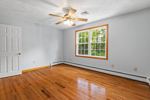 1524 Round Top Rd, Burrillville, RI 02830