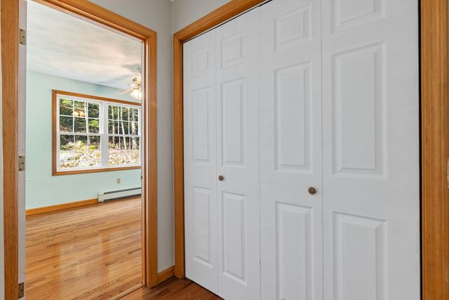 1524 Round Top Rd, Burrillville, RI 02830