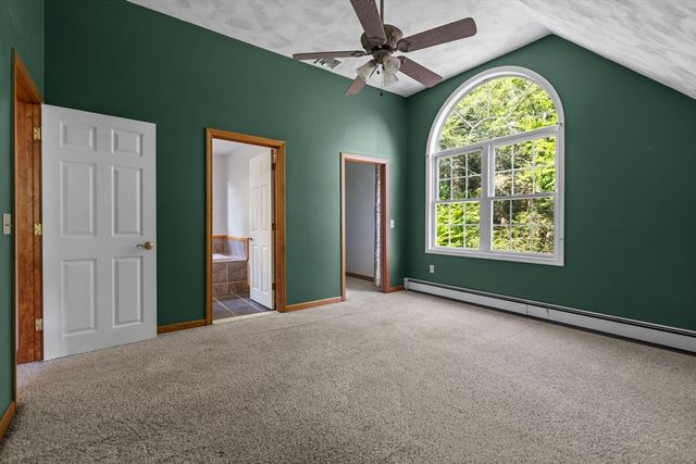 1524 Round Top Rd, Burrillville, RI 02830