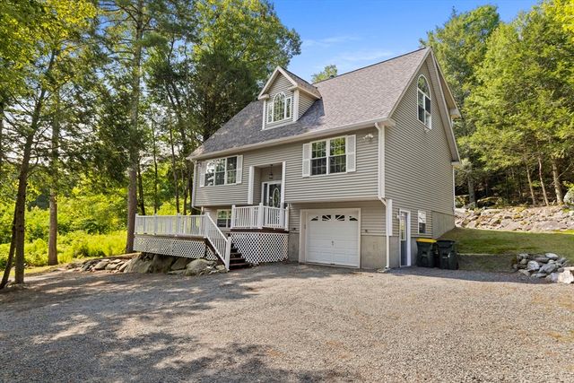 1524 Round Top Rd, Burrillville, RI 02830