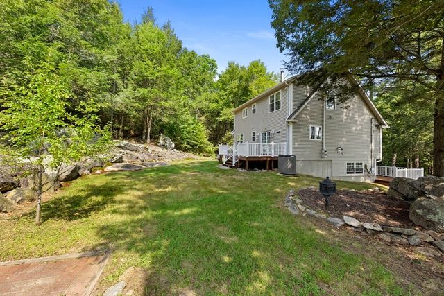 1524 Round Top Rd, Burrillville, RI 02830