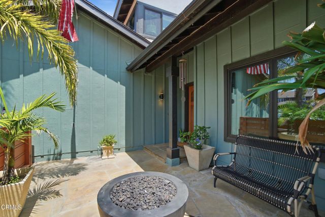 1130 Bogota Court, Oxnard, CA 93035