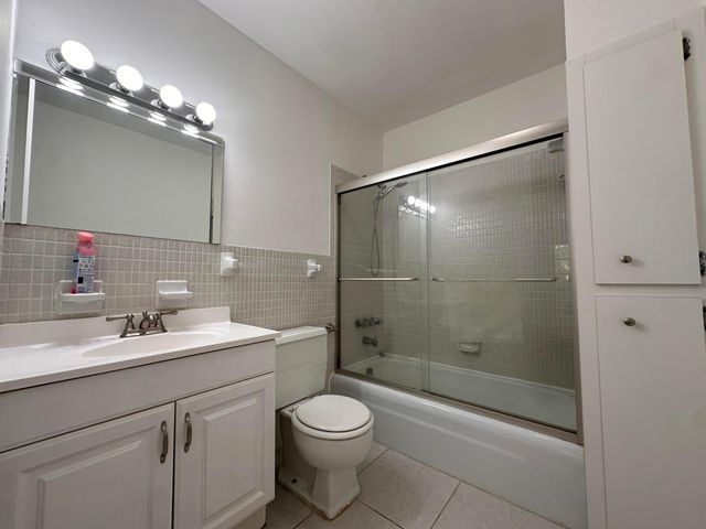 5800 NE 22nd Way 523, Fort Lauderdale, FL 33308