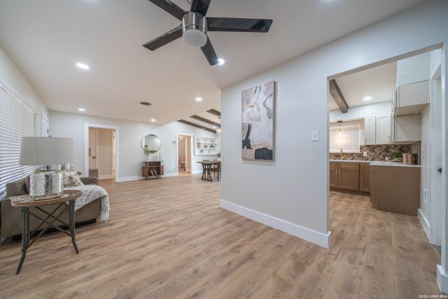 11118 Dreamland, San Antonio, TX 78230