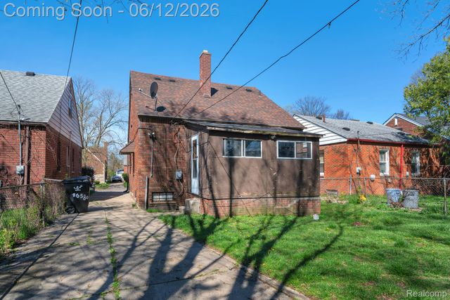 16580 Rutherford Street, Detroit, MI 48235