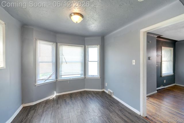 16580 Rutherford Street, Detroit, MI 48235