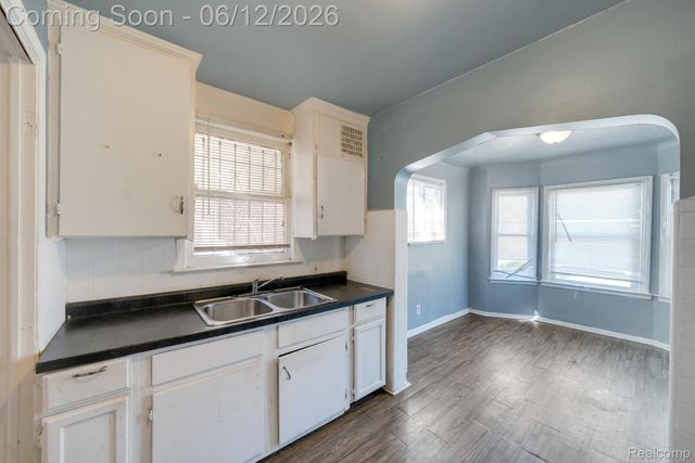 16580 Rutherford Street, Detroit, MI 48235
