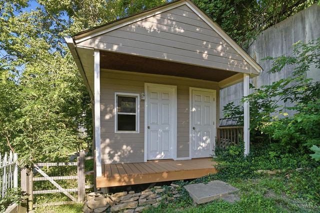 3608 Archer Avenue, Cincinnati, OH 45208