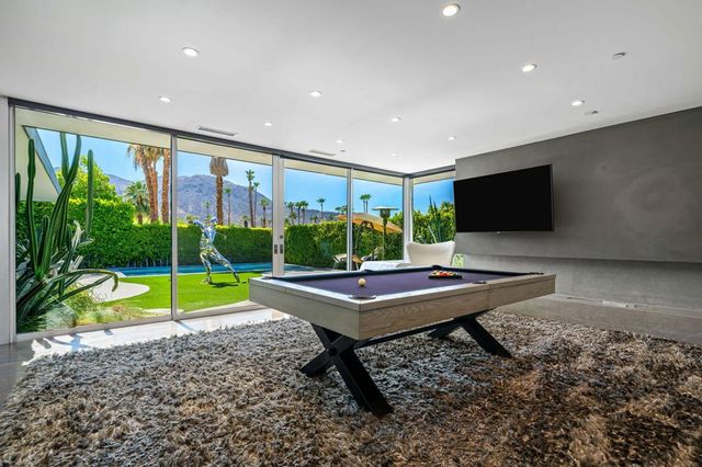 72975 Willow Street, Palm Desert, CA 92260