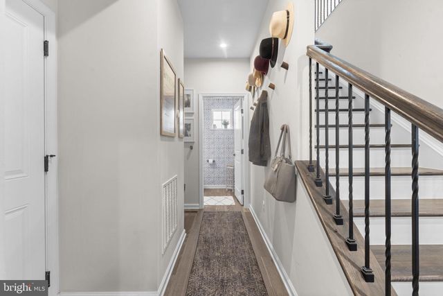 4545 COTSWOLD MANOR LOOP, Woodbridge, VA 22192