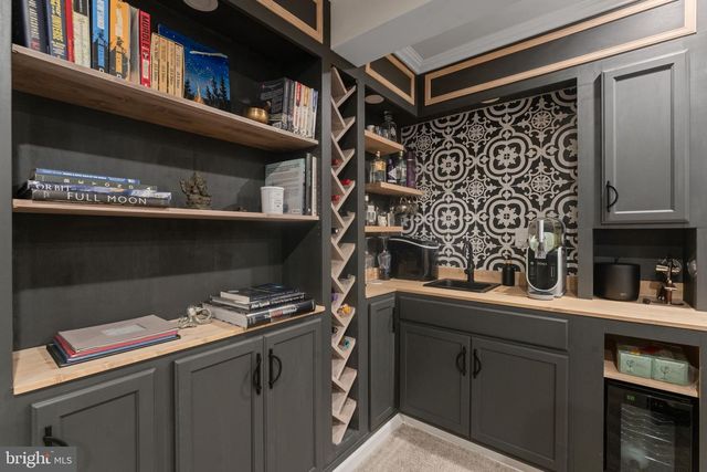 4545 COTSWOLD MANOR LOOP, Woodbridge, VA 22192