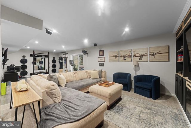 4545 COTSWOLD MANOR LOOP, Woodbridge, VA 22192