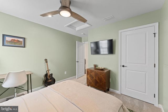 4545 COTSWOLD MANOR LOOP, Woodbridge, VA 22192