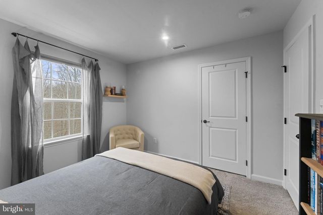 4545 COTSWOLD MANOR LOOP, Woodbridge, VA 22192