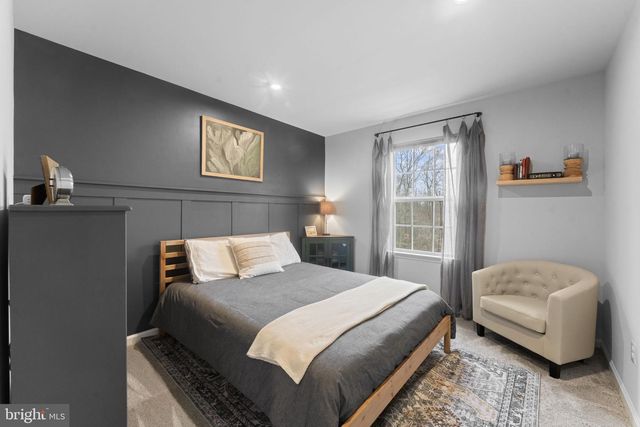 4545 COTSWOLD MANOR LOOP, Woodbridge, VA 22192