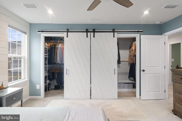 4545 COTSWOLD MANOR LOOP, Woodbridge, VA 22192