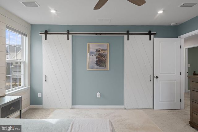 4545 COTSWOLD MANOR LOOP, Woodbridge, VA 22192