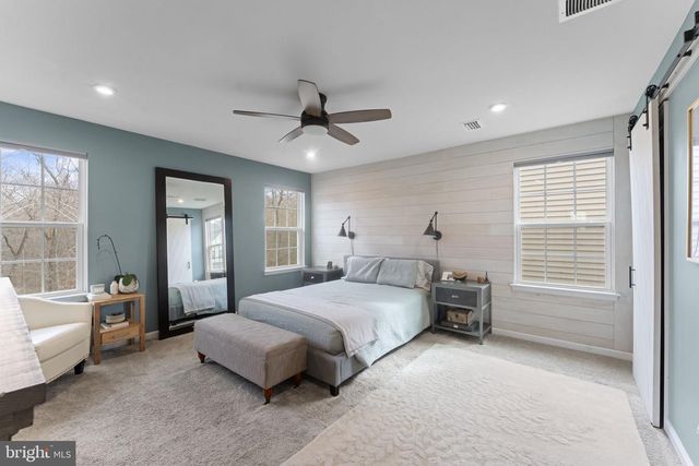 4545 COTSWOLD MANOR LOOP, Woodbridge, VA 22192