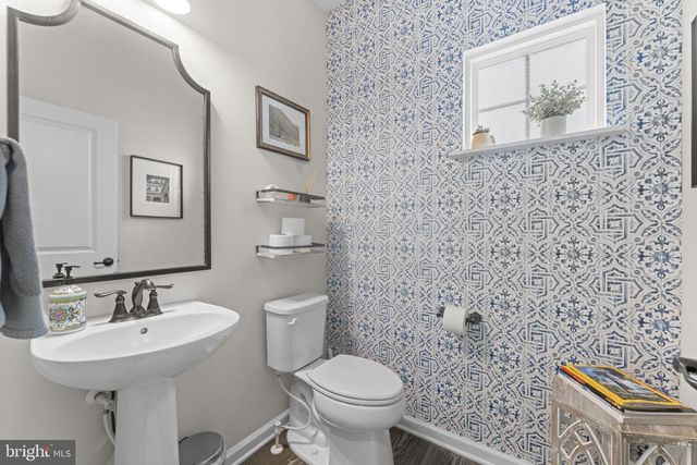 4545 COTSWOLD MANOR LOOP, Woodbridge, VA 22192