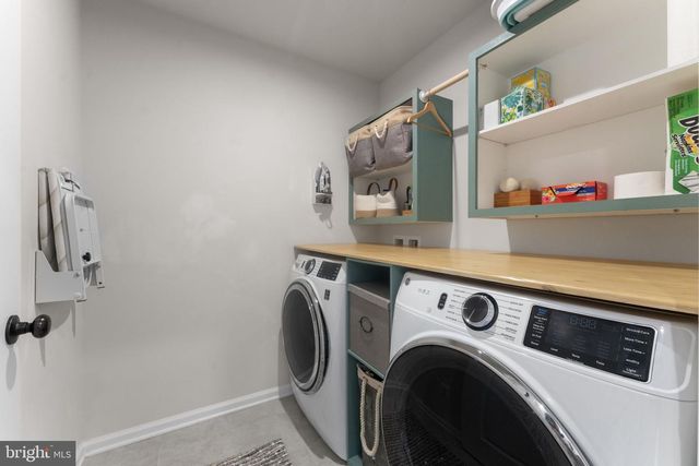 4545 COTSWOLD MANOR LOOP, Woodbridge, VA 22192