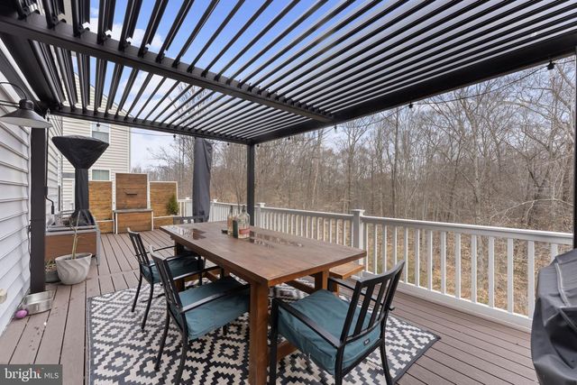 4545 COTSWOLD MANOR LOOP, Woodbridge, VA 22192