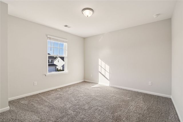 44 Nautilus Ave, Brunswick, GA 31525